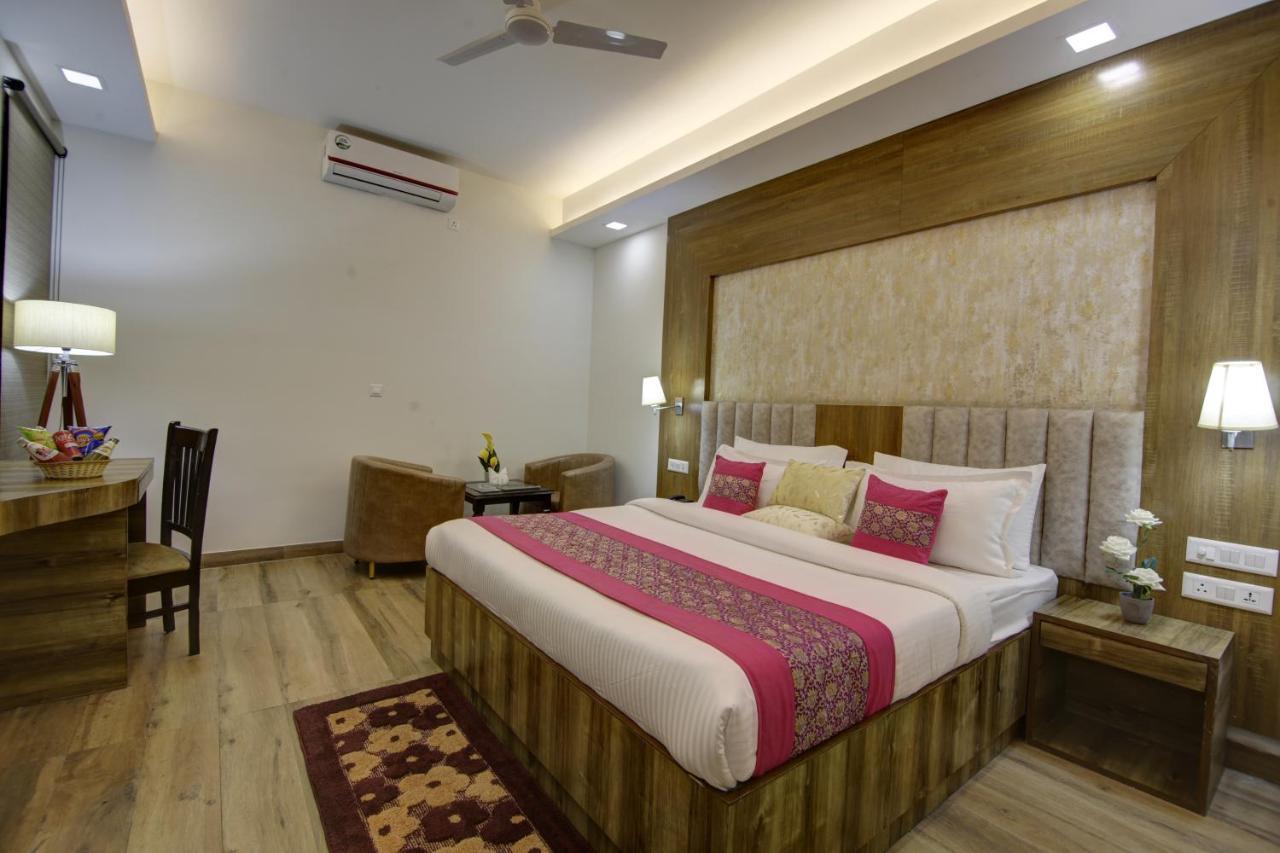 Hotel The Prithvi Near Delhi Airport New Delhi Eksteriør billede
