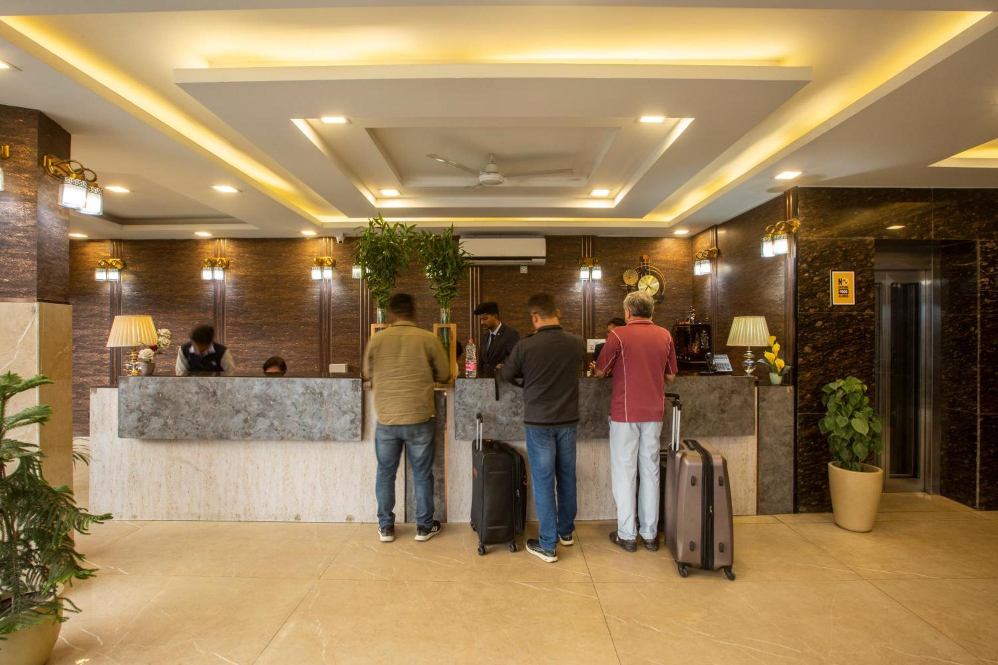 Hotel The Prithvi Near Delhi Airport New Delhi Eksteriør billede